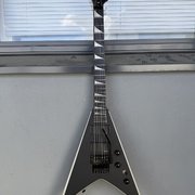 Myydn: Jackson Made In Usa King V Custom (#2024034)