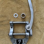 Myydn: Fender Tremolo (#2024508)