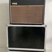 Myydn: Myydään Vox AC30CC2 ja Transit case (#2024553)