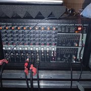 Myydn: Behringer PMP 2000D mikserivahvistin (#2024677)