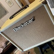 Myydn: Blackstar Blondie HT5R -koppa ja kaiutin (#2024997)