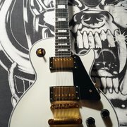 Myydn: Grassroots Les Paul Custom (#2025050)