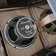 Myydn: Marshall G12 Vintage 16ohm 2 kpl (#2025176)