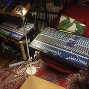 Myydn: 2 x Midas 320 (puolikuntoisia) (#2025189)
