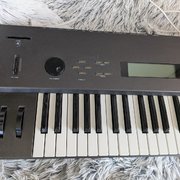 Myydn: Kawai K5 -syntetisaattori (#2025415)