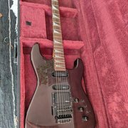 Myydn: Charvel Jackson Model 4 (#2025420)