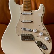 Myydn: Fender Classic Series 70s Stratocaster (#2025794)
