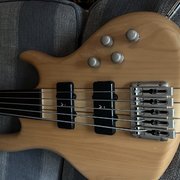 Myydn: Washburn RB 4500FL (#2025922)