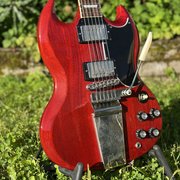 Myydn: Gibson SG Standard 61 Maestro Vibrola (#2026217)