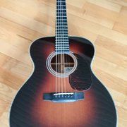 Myydn: Martin 000-28EC Eric Clapton model Sunburst 2010 (#2027047)