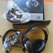 Myydn: AKG K240Mk2 kuulokkeet (#2027440)