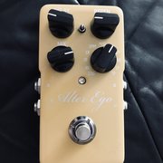 Myydn: Pedaaleita kaupan (BOSS, TC Electronic, MXR, Mooer) (#2028796)