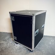 Myydn: Thon SD 14U System Rack (takuu voimassa) (#2028888)