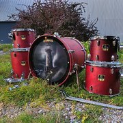 Myydn: Yamaha Stage custom 22", 10",12",13" ja 16" (#2029498)