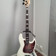 Myydn: Sire Marcus Miller V7 + Ibanez Promethean P20 (#2029695)