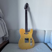 Myydn: Gold Sparkle PalaTele (#2029819)