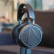 Myydn: Audeze MM-100 Planar Magnetic Headphones (#2030292)