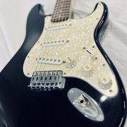 Myydn: Squier SE Stratocaster (#2030563)