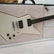Ostetaan: Gibson Explorer GOW #47 (#2030774)