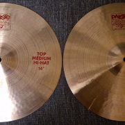 Myydn: Paiste 2002 14" medium hihat (#2030823)