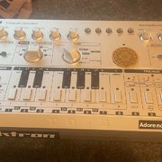 Myydn: behringer td-3 (#2031016)
