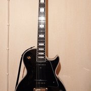Myydn: ESP Edwards LP-CTM P Black Sähkökitara (#2031089)