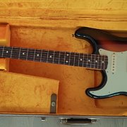Myydn: Fender 62 vintage reissue 2011 (#2031368)