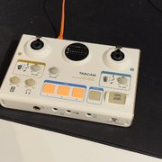 Myydn: Tascam ministudio creator US-42 (#2032588)