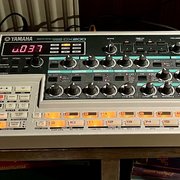 Myydn: Yamaha DX200 (#2033165)