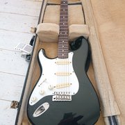 Myydn: 1985 Left Handed Japan Squire Stratocaster. (#2033380)
