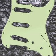 Ostetaan: Stratoon mintgreen pickguard (#2033716)