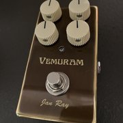 Myydn: Vemuram Jan Ray (#2034133)