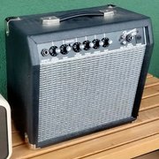 Myydn: Fender Frontman 15G (#2034423)