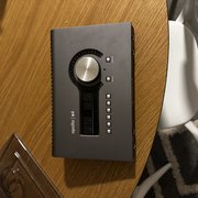 Myydn: Myydään UAD Apollo X4 + tb kaapeli + (#2036247)