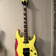 Myydn: Ibanez RG565R (#2036621)