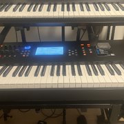Vaihdetaan: Yamaha modx 8 (#2036632)