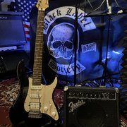 Myydn: Yamaha Pacifica 112 ja Fender vahvistin (#2037243)