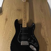 Myydn: Squier Stratocaster 70s (#2038099)