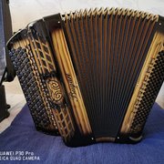 Myydn: Bugari Overtone  kulta/musta (#2038268)