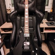Myydn: Gibson Les Paul Studio Ebony (-07) Evertune (#2038563)