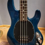 Myydn: Ernie Ball Music Man Stingray (#2039404)
