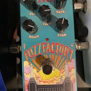 Myydään: Fuzz Factory Vexter Vertical (#2039508) Myydään: Fuzz Factory Vexter Vertical (#2039508)