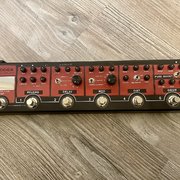 Myydään: Mooer Red Truck (#2039871) Myydään: Mooer Red Truck (#2039871)