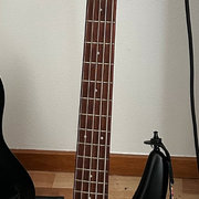 Myydään: Ibanez SR305ebl (#2040411) Myydään: Ibanez SR305ebl (#2040411)
