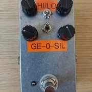 Myydään: Pharaoh fuzz klooni (#2040717) Myydään: Pharaoh fuzz klooni (#2040717)