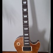 Myydään: Gibson Les Paul Standard 50s Faded Honeyburst (#2040933) Myydään: Gibson Les Paul Standard 50s Faded Honeyburst (#2040933)