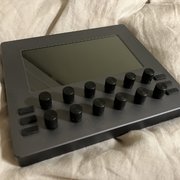 Myydään: Electra One mk1 MIDI-kontrolleri (#2041137) Myydään: Electra One mk1 MIDI-kontrolleri (#2041137)