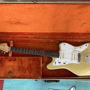 Myydään: 1963 Fender Jazzmaster (#2041228) Myydään: 1963 Fender Jazzmaster (#2041228)