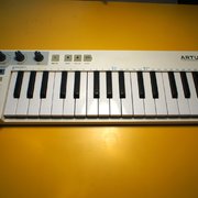 Myydään: Arturia Keystep 32 (#2041275) Myydään: Arturia Keystep 32 (#2041275)