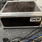 Myydään: Thon Rack 4U Eco 40 (#2041409) Myydään: Thon Rack 4U Eco 40 (#2041409)